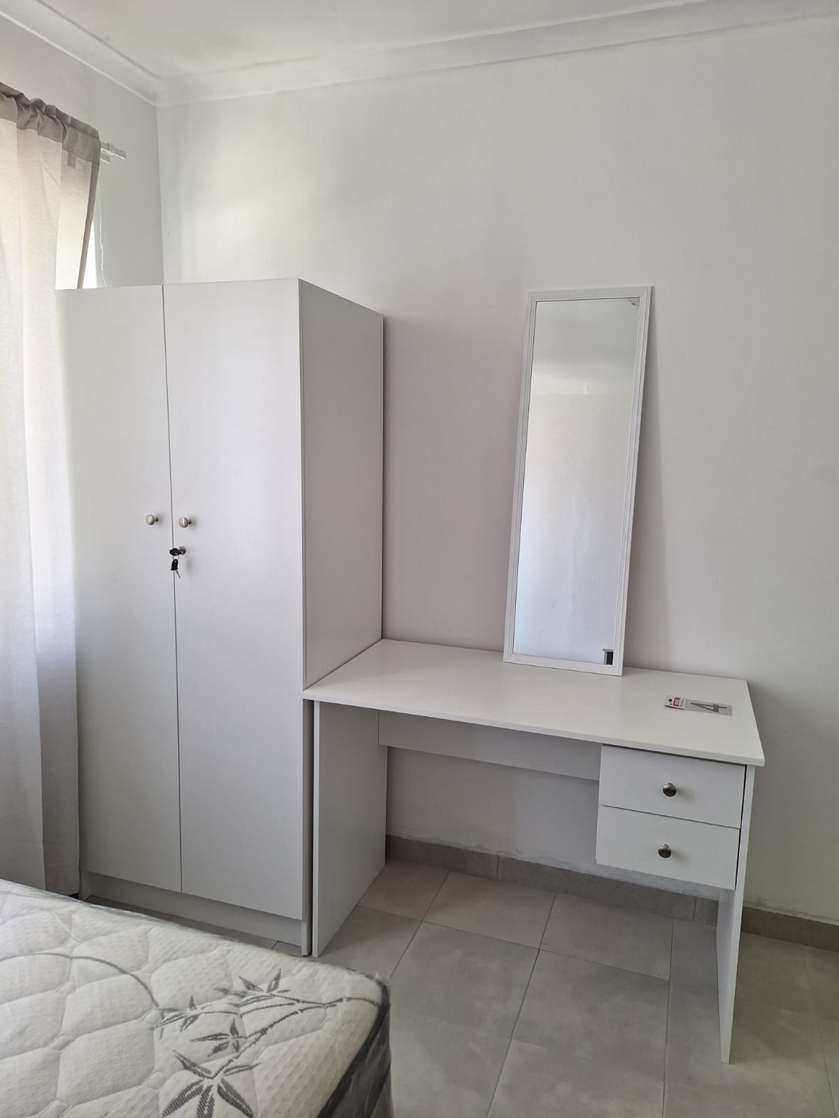 Image of a room in 1 Acacia Circle Belhar